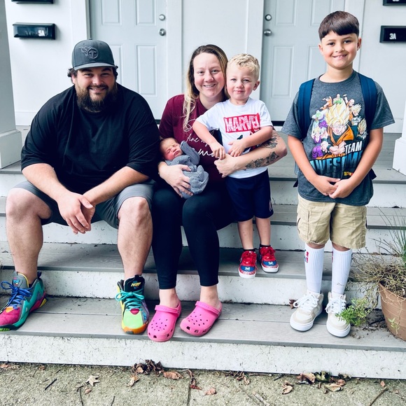 Meet your Posher, Becka - Picture 1 of 1